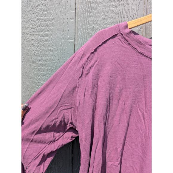 We the Free People long sleeve pink tunic top with tumb holes athletic m - Picture 3 of 6